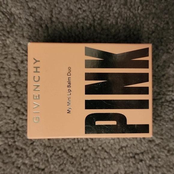 Givenchy lip set - Picture 1 of 4